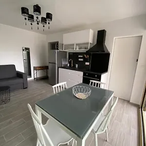 Appartement Superbe Rénové à Neuf à 100m De La, Juan-les-Pins