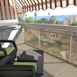 Apartment Sea Side Oceanides, Juan-les-Pins
